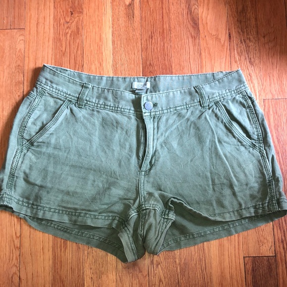 J.CREW army colored linen shorts. Women’s size 4 - Picture 1 of 4